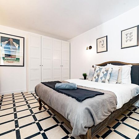Апартаменты Luxurious Triplex - Marais & Montorgueil Париж Экстерьер фото